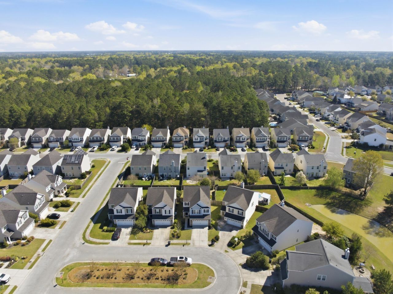 258 Longford Drive Photo 44