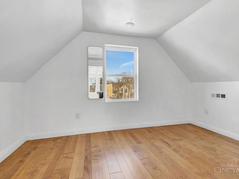 1915 Maple Avenue, Norwood, OH 45212 Photo 29