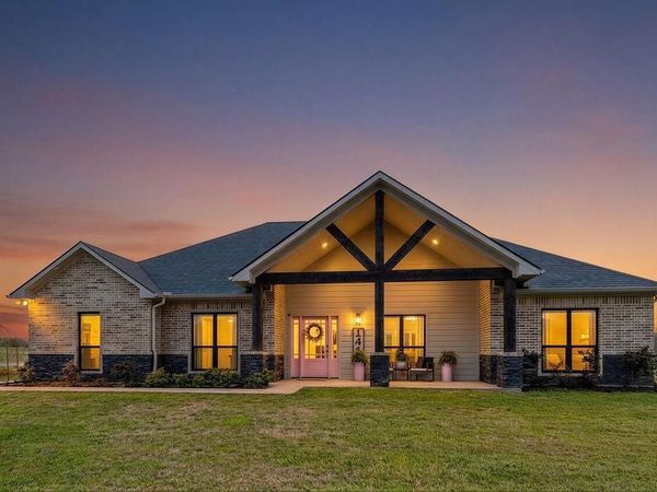 1416 County Road 2329, Como, TX 75431