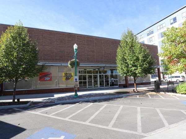 202 Main Avenue South, Twin Falls, ID 83301