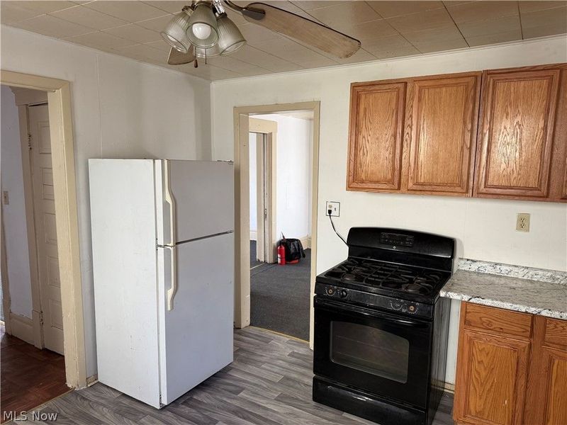 70 S Adams Street, Akron, OH 44304 Photo 4