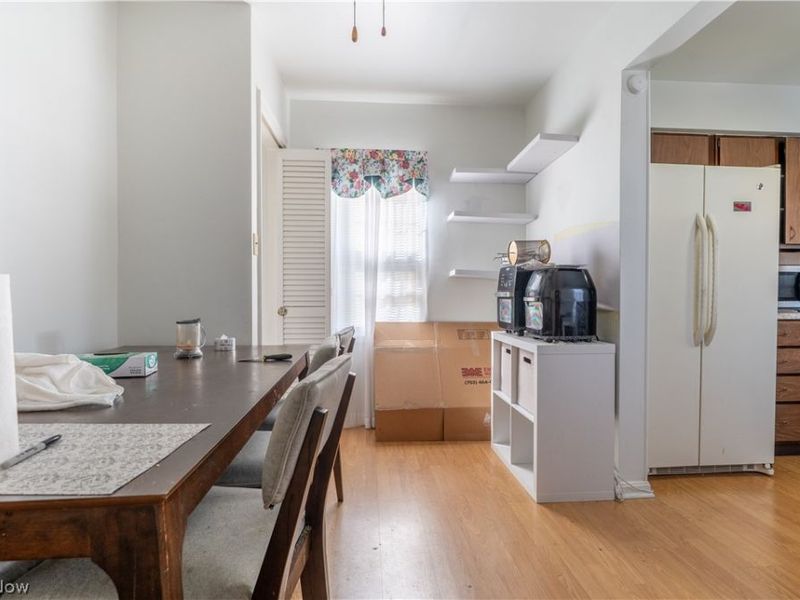 586 Lindell Street, Akron, OH 44305 Photo 14