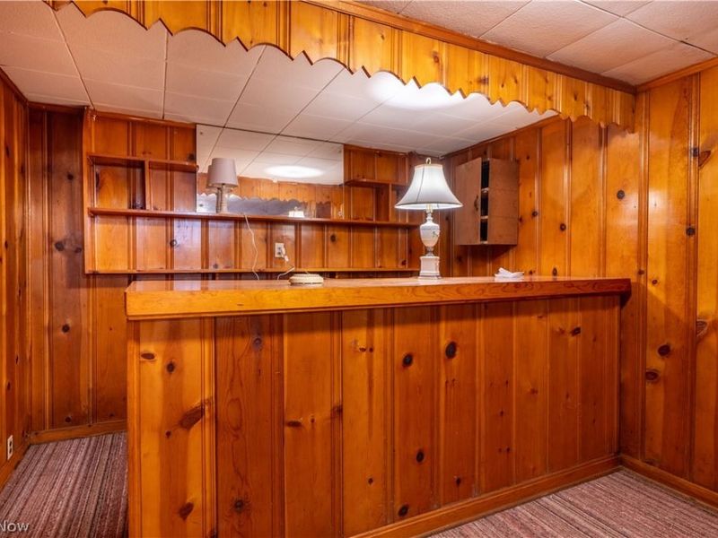 586 Lindell Street, Akron, OH 44305 Photo 15