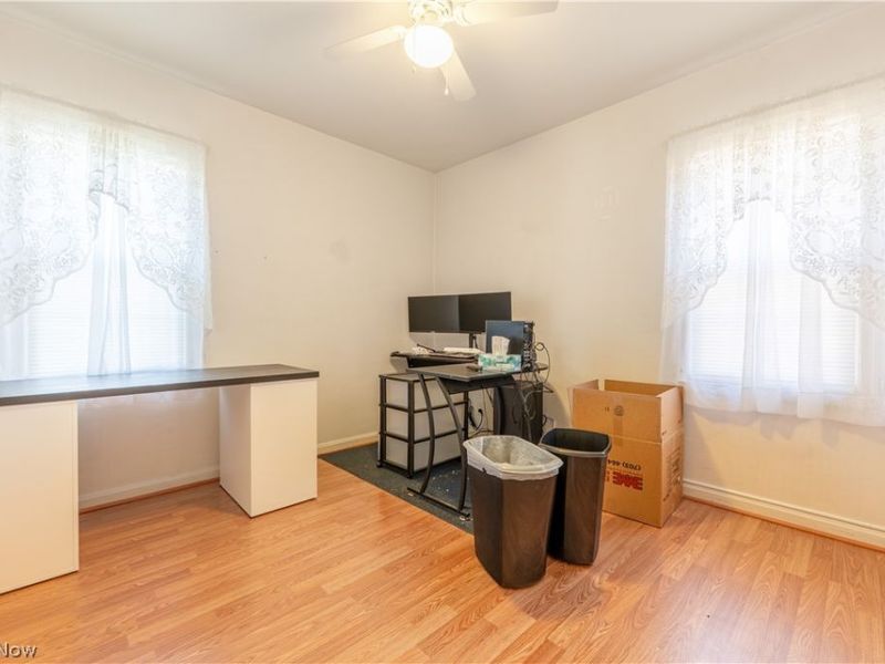 586 Lindell Street, Akron, OH 44305 Photo 20