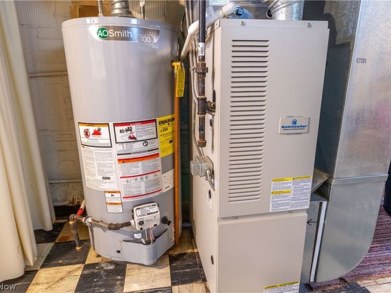 586 Lindell Street, Akron, OH 44305 Photo 26