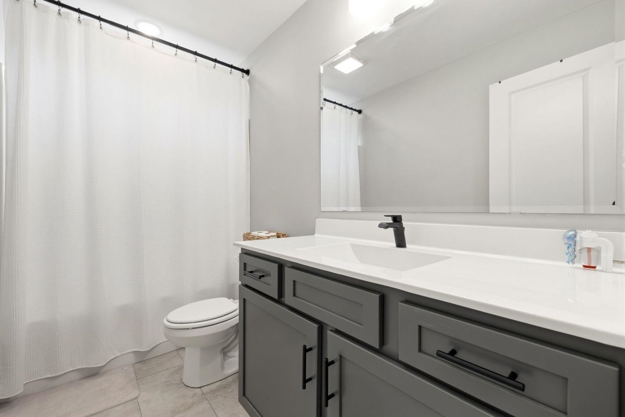 625 Tarrent St. Photo 43