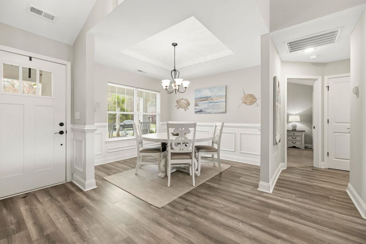 625 Tarrent St. Photo 6