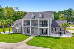 6125 R C Sarvis Ln. photo 4