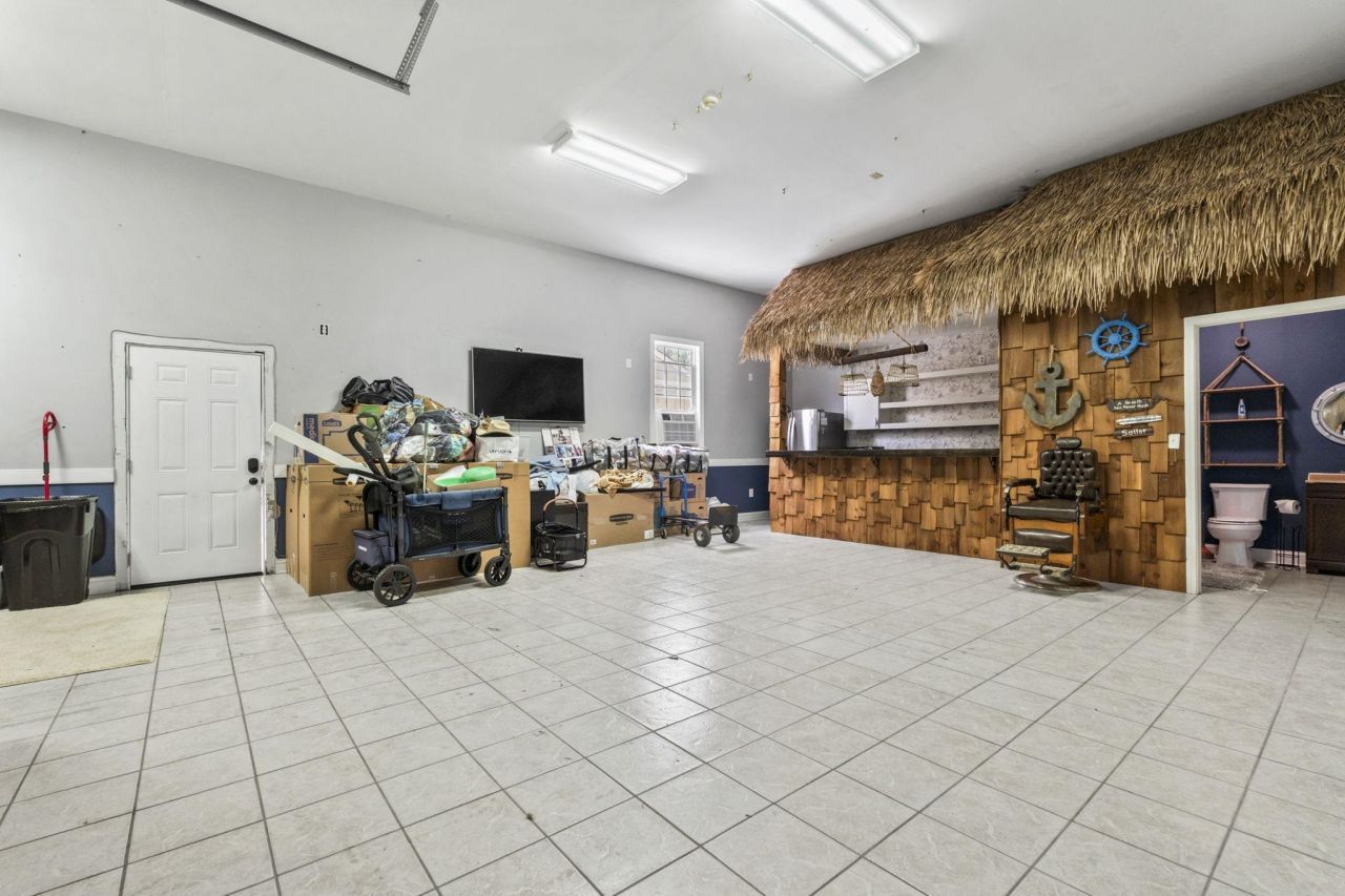 6125 R C Sarvis Ln. Photo 43