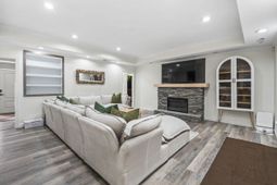 6125 R C Sarvis Ln. photo 4