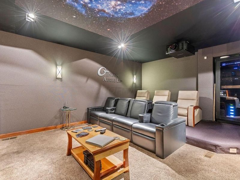 132 N High Street , Gahanna, OH 43230 Photo 20