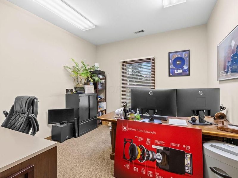 132 N High Street , Gahanna, OH 43230 Photo 35