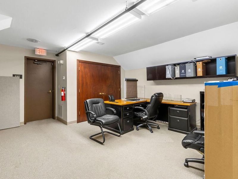 132 N High Street , Gahanna, OH 43230 Photo 39