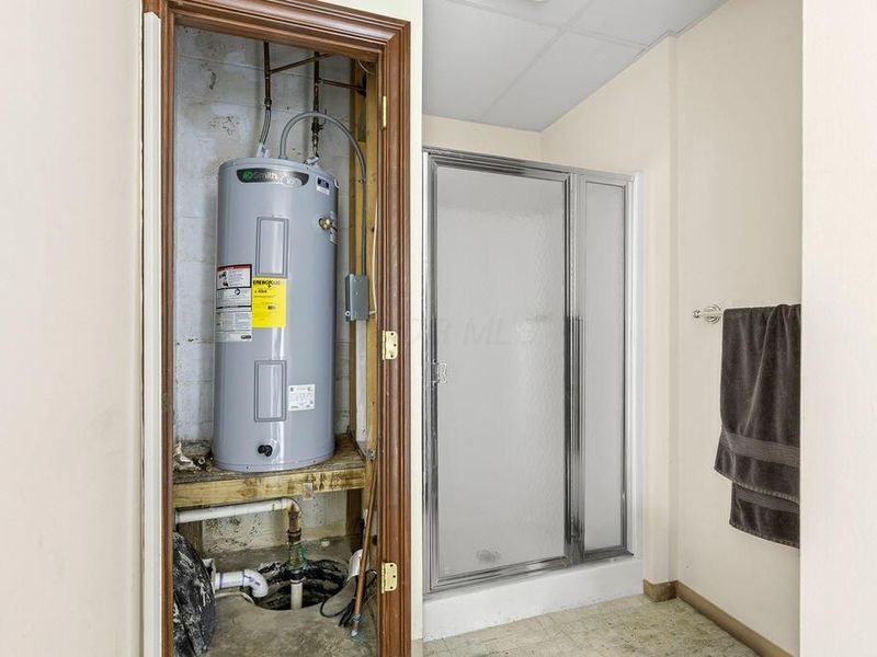 132 N High Street , Gahanna, OH 43230 Photo 46