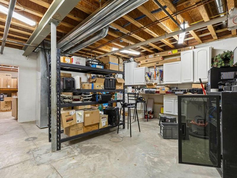 132 N High Street , Gahanna, OH 43230 Photo 48