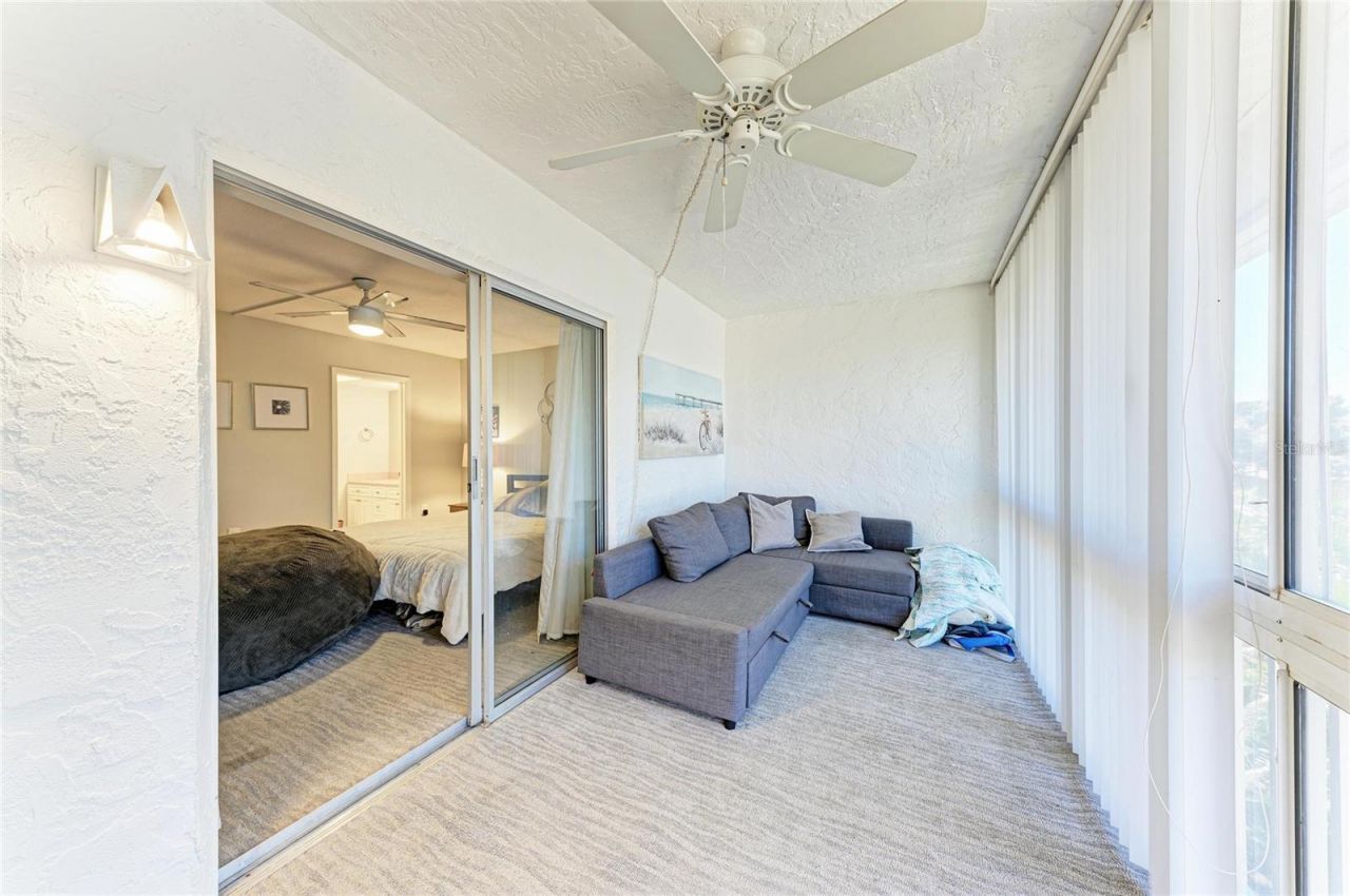 4920 38th Way S, Unit 210, Saint Petersburg, FL 33711 Photo