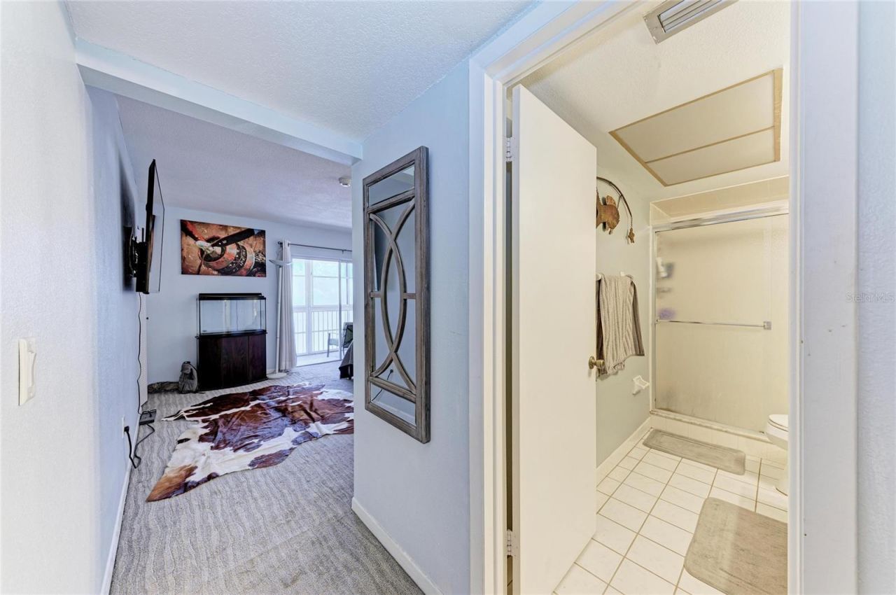 4920 38th Way S, Unit 210, Saint Petersburg, FL 33711 Photo