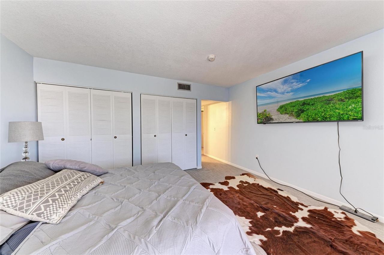 4920 38th Way S, Unit 210, Saint Petersburg, FL 33711 Photo