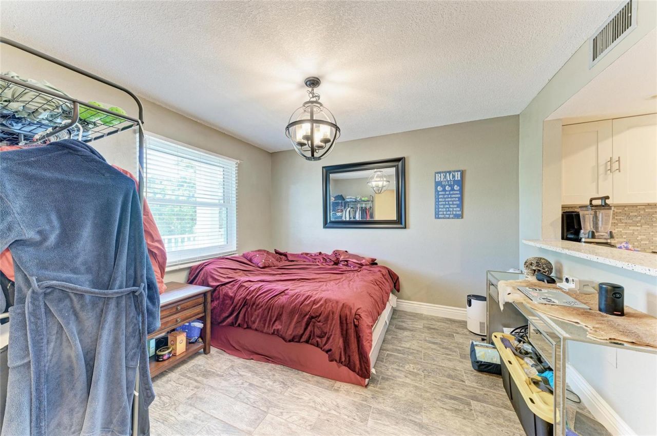 4920 38th Way S, Unit 210, Saint Petersburg, FL 33711 Photo