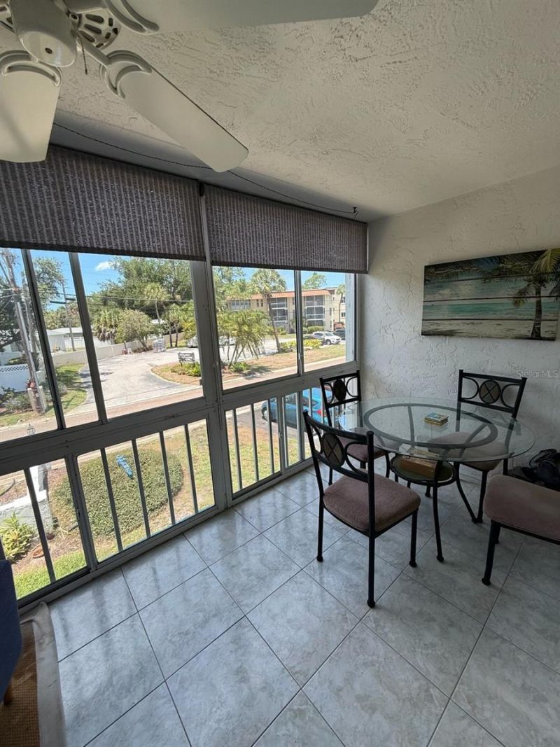 4920 38th Way S, Unit 210, Saint Petersburg, FL 33711 Photo