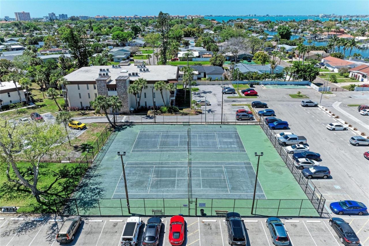4920 38th Way S, Unit 210, Saint Petersburg, FL 33711 Photo