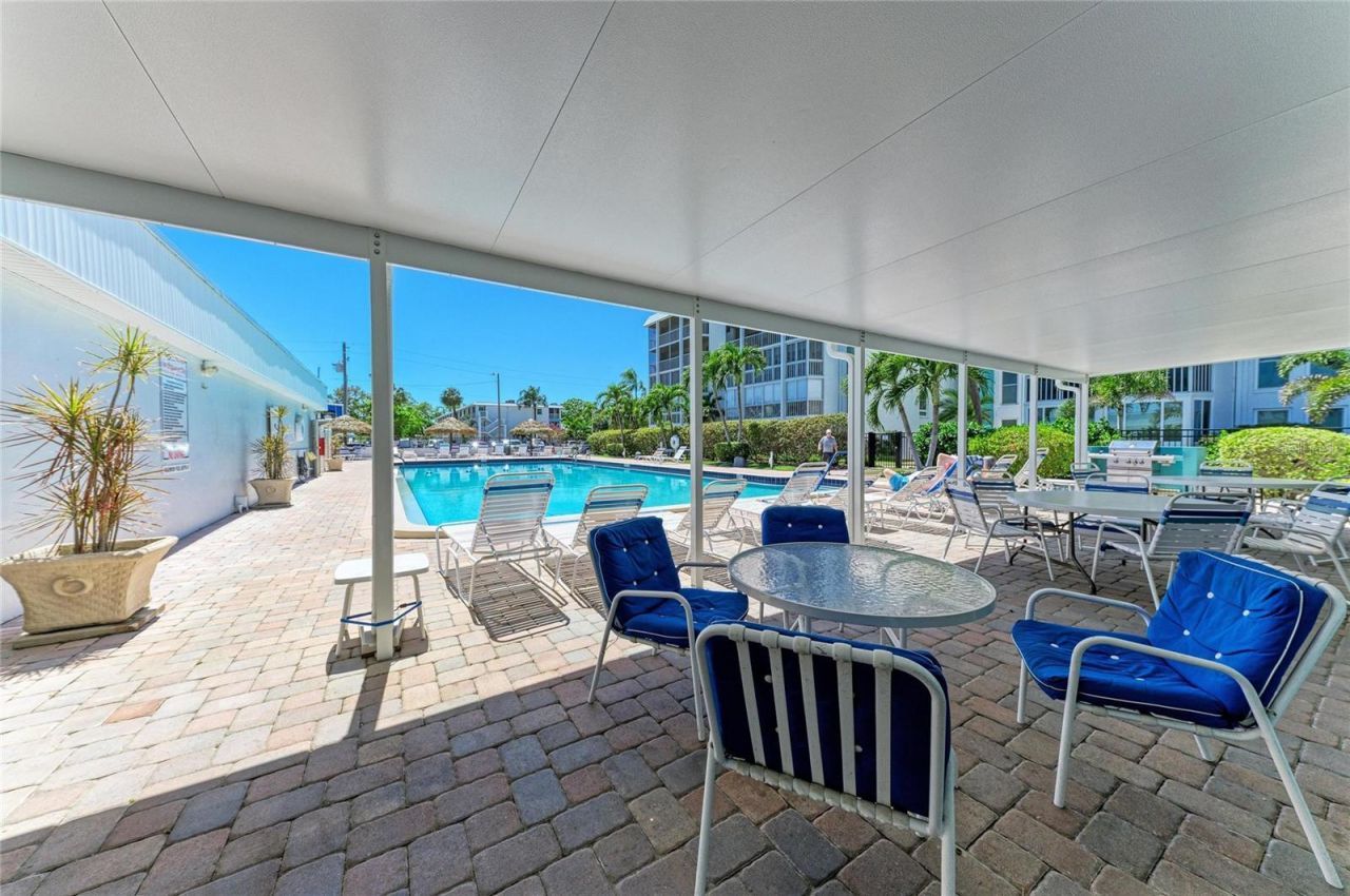 4920 38th Way S, Unit 210, Saint Petersburg, FL 33711 Photo