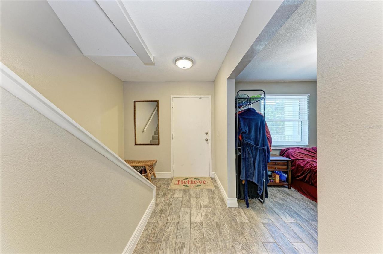 4920 38th Way S, Unit 210, Saint Petersburg, FL 33711 Photo