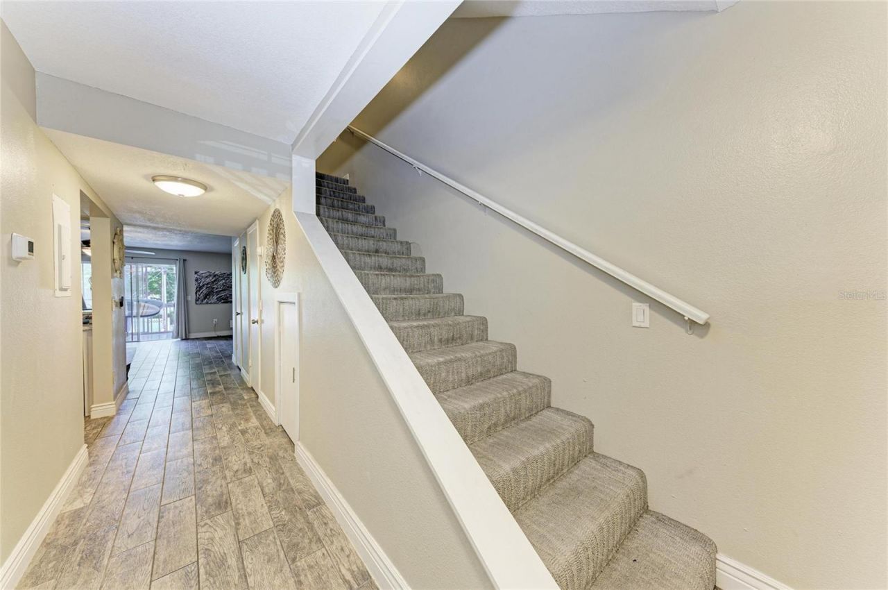 4920 38th Way S, Unit 210, Saint Petersburg, FL 33711 Photo