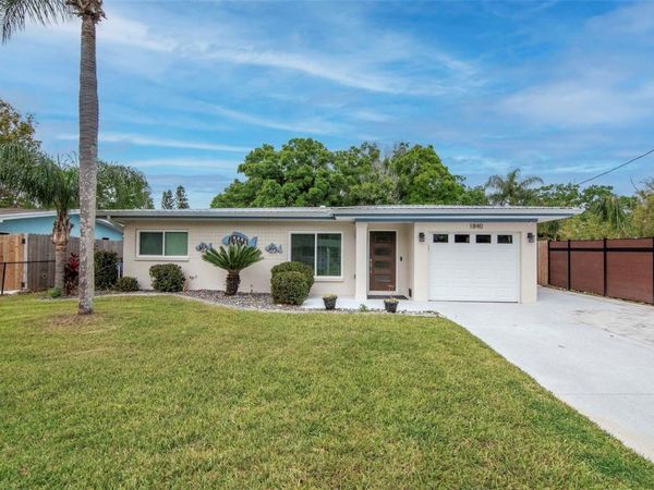 1840 DOUGLAS AVENUE , DUNEDIN, FL 34698