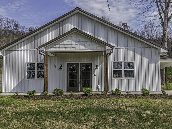735 Lead Mine Valley Road, Cleveland, TN 37311