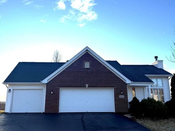 1026 Old Hunter Run, Byron, IL 61010