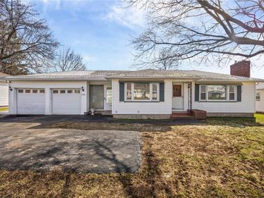 2820 Culver Road, Rochester, NY 14622
