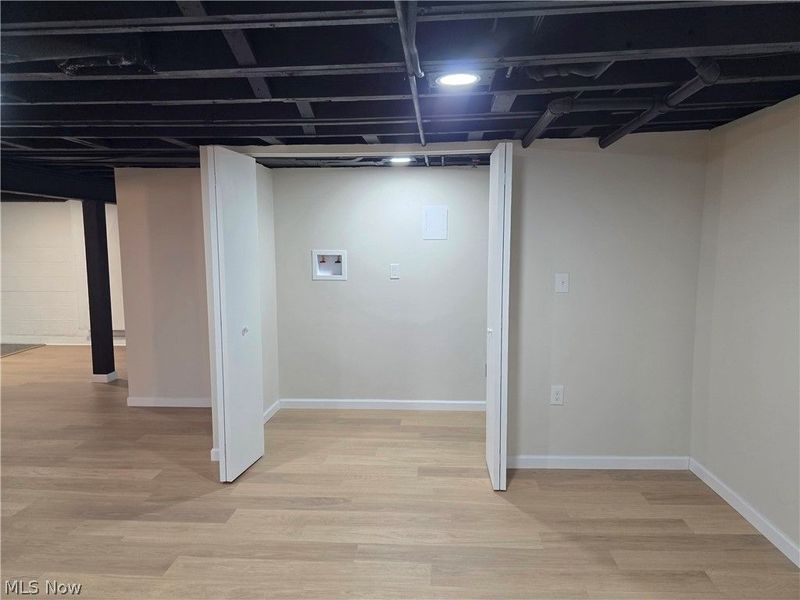 1324 Mapleview Drive, Seven Hills, OH 44131 Photo 19