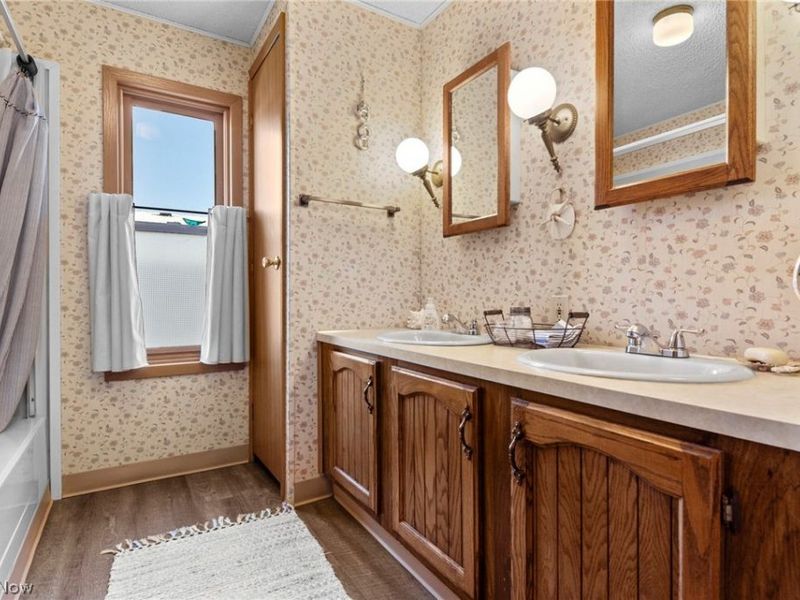 22 Lees Lane, Olmsted Township, OH 44138 Photo 21