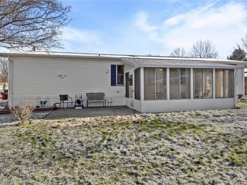 22 Lees Lane, Olmsted Township, OH 44138 Photo 30