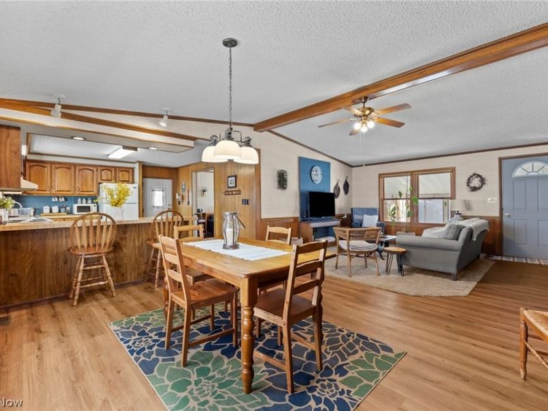 22 Lees Lane, Olmsted Township, OH 44138 Photo 9