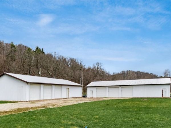 58894 Grisak Road, Byesville, OH 43723