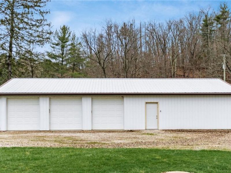 58894 Grisak Road, Byesville, OH 43723 Photo 2