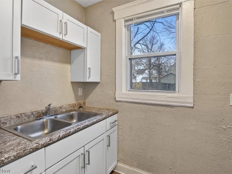 11404 Orville Avenue, Cleveland, OH 44106 Photo 11