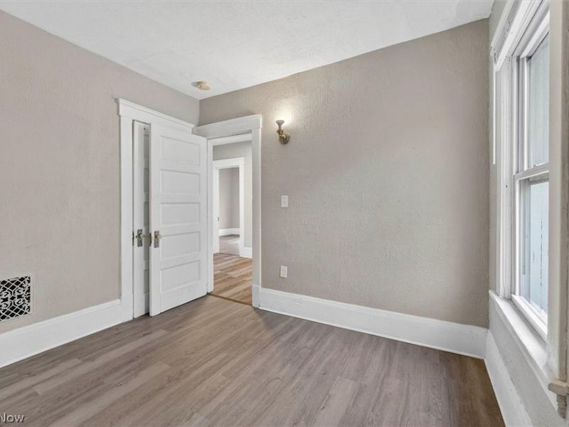 11404 Orville Avenue, Cleveland, OH 44106 Photo 17