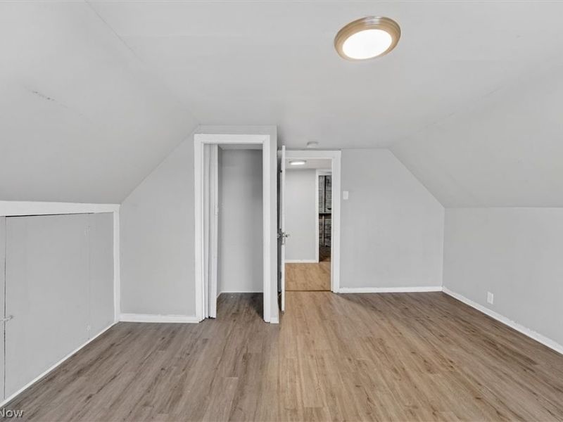 11404 Orville Avenue, Cleveland, OH 44106 Photo 32