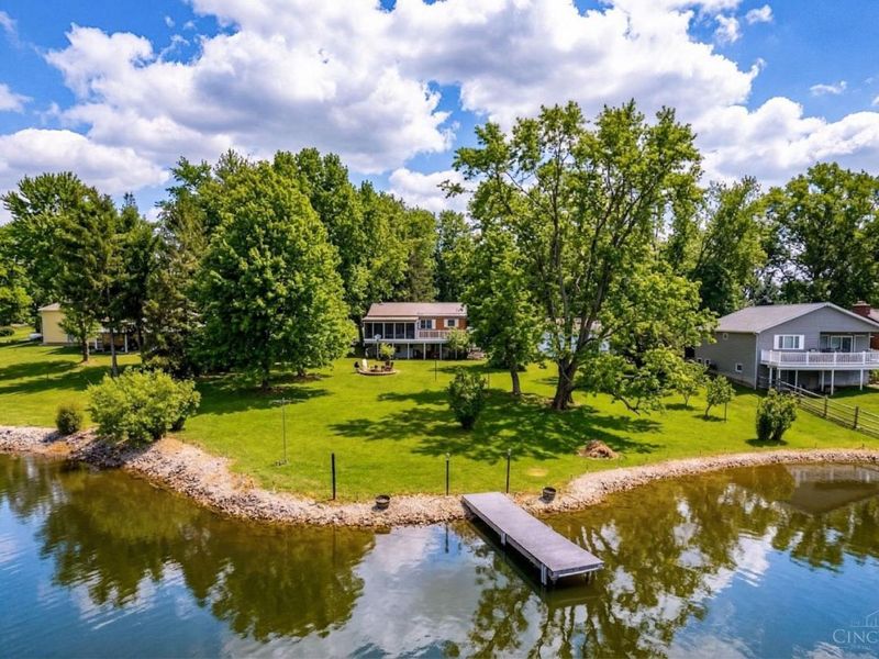 1118 Stuttgart Drive, Unit 2, Fayetteville, OH 45118 Photo 2