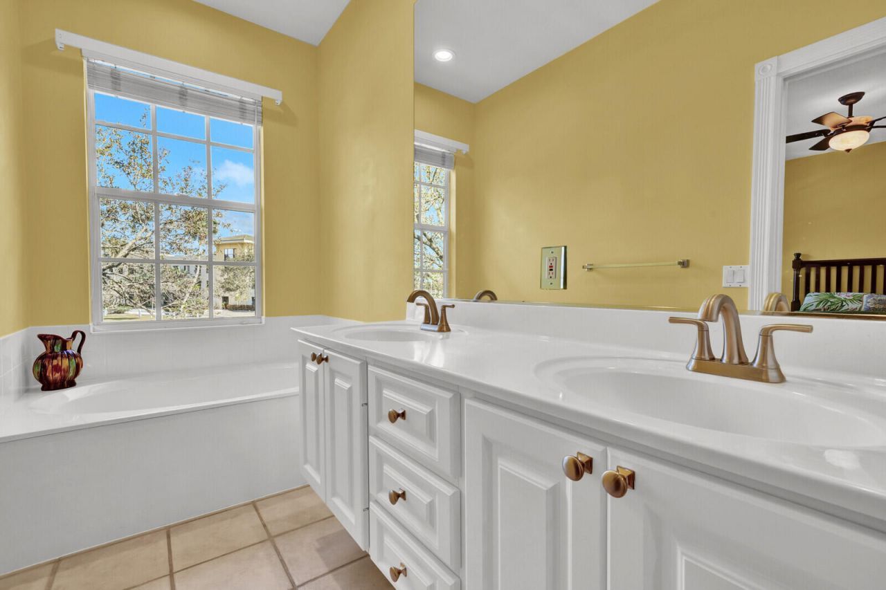 133 Wentworth Court, Jupiter, FL 33458 Photo