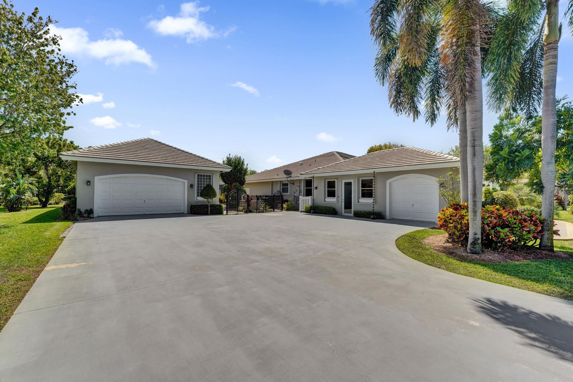 5970 SW 55th Street, Davie, FL 33314 Photo