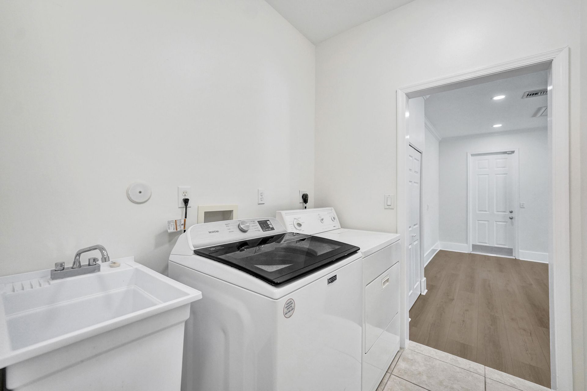 5970 SW 55th Street, Davie, FL 33314 Photo