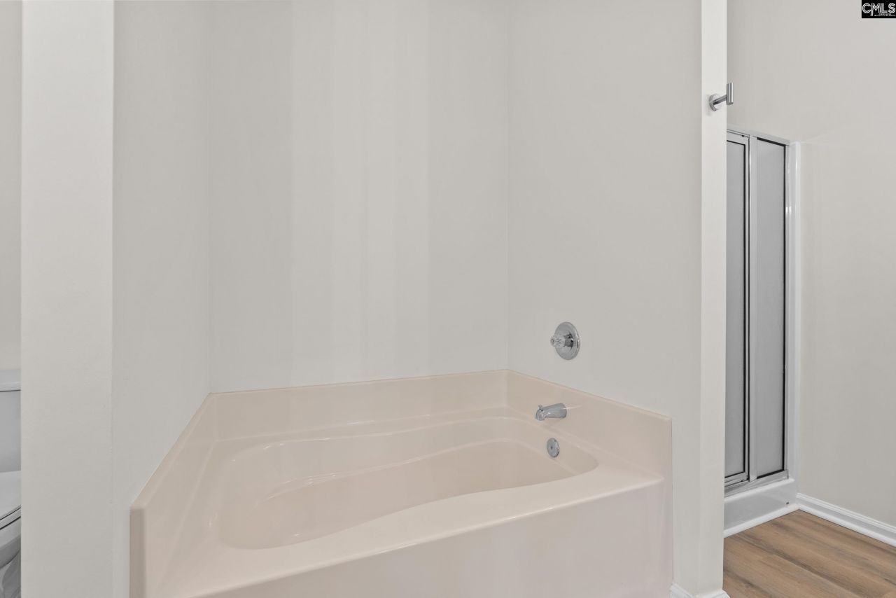 376 Northwood Street  Photo 13