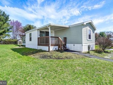 66 ALANA DRIVE, YORK, PA 17402