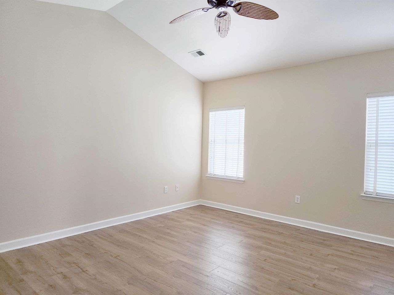 12-2 Rapture Ct. Photo 12