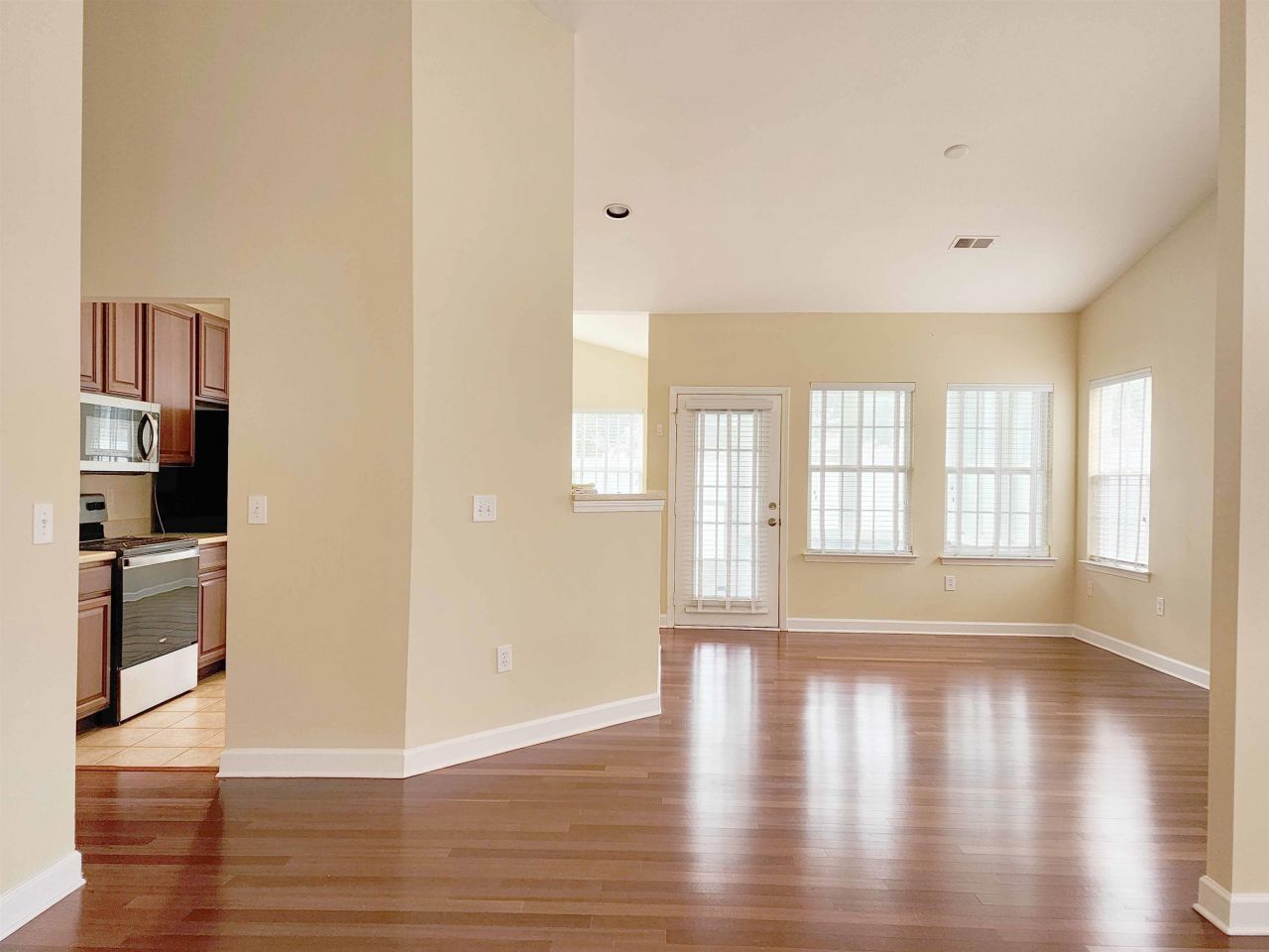 12-2 Rapture Ct. Photo 6