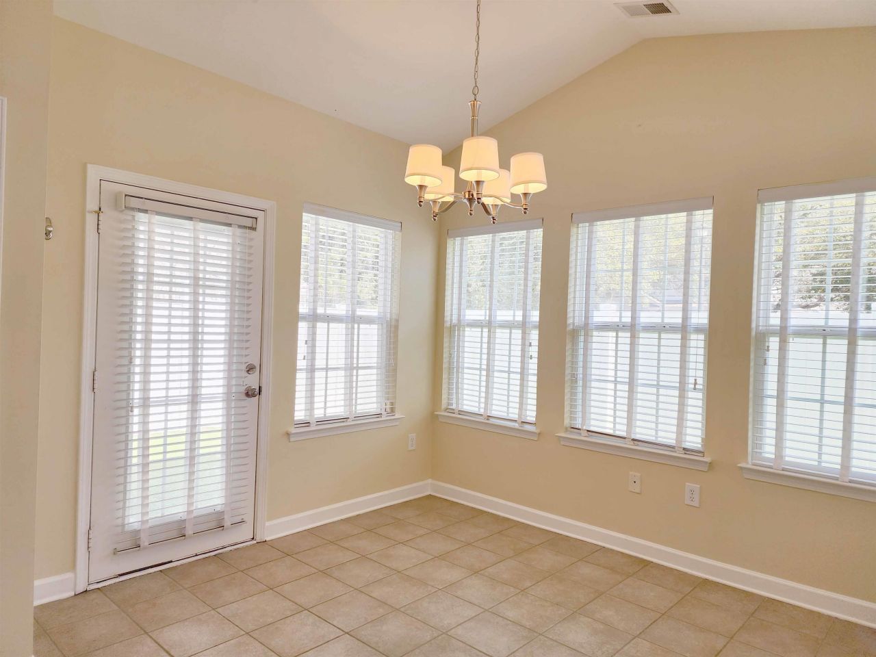 12-2 Rapture Ct. Photo 9